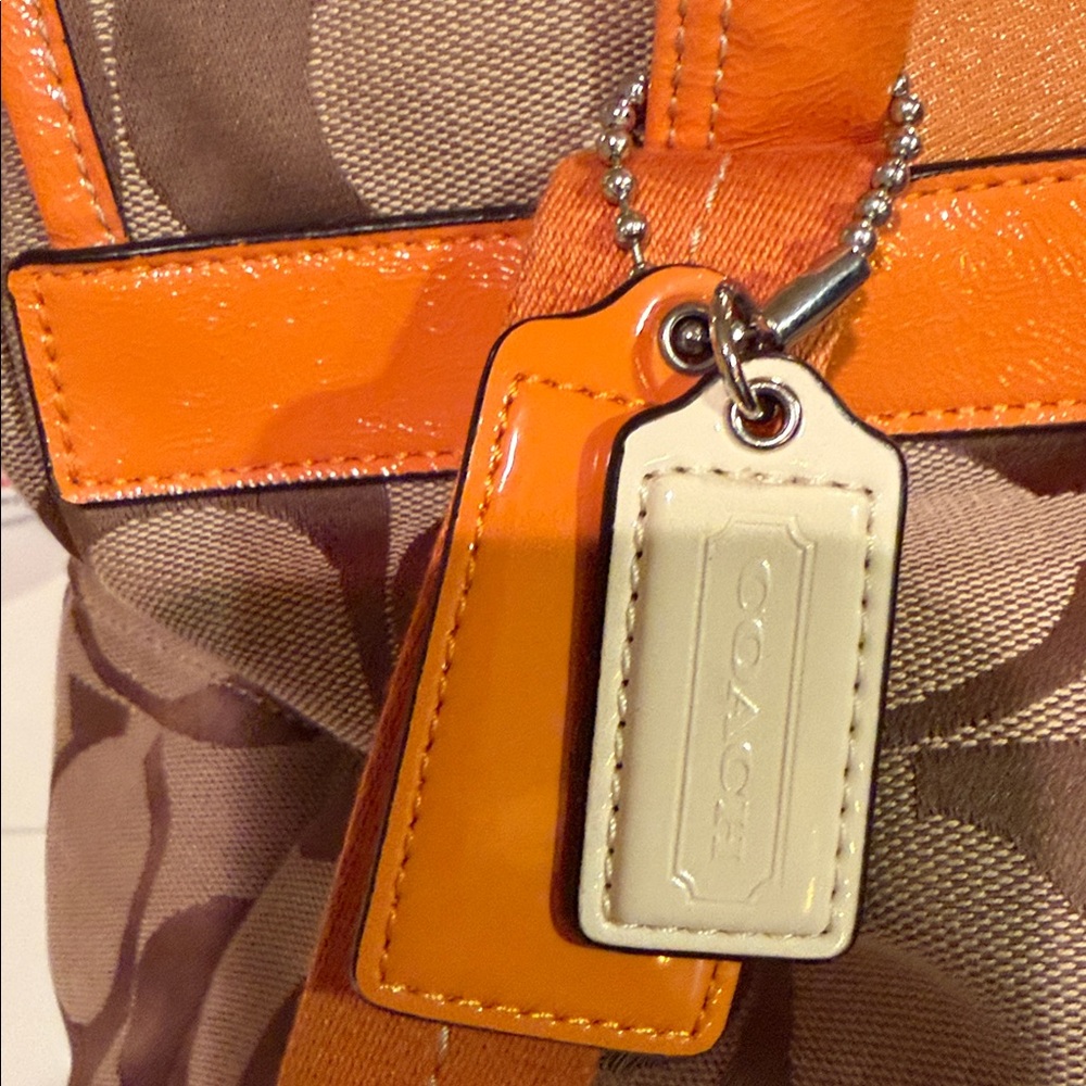 Coach signature fabric backpack w/orange patent leather trim Great condition! - Picture 4 of 9